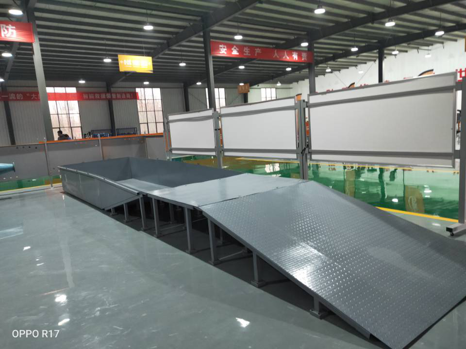 特種機(jī)器人涉水性能檢測(cè)裝置